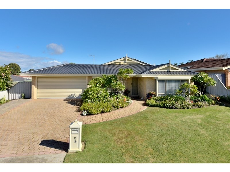 15 Adria Road, Alexander Heights WA 6064