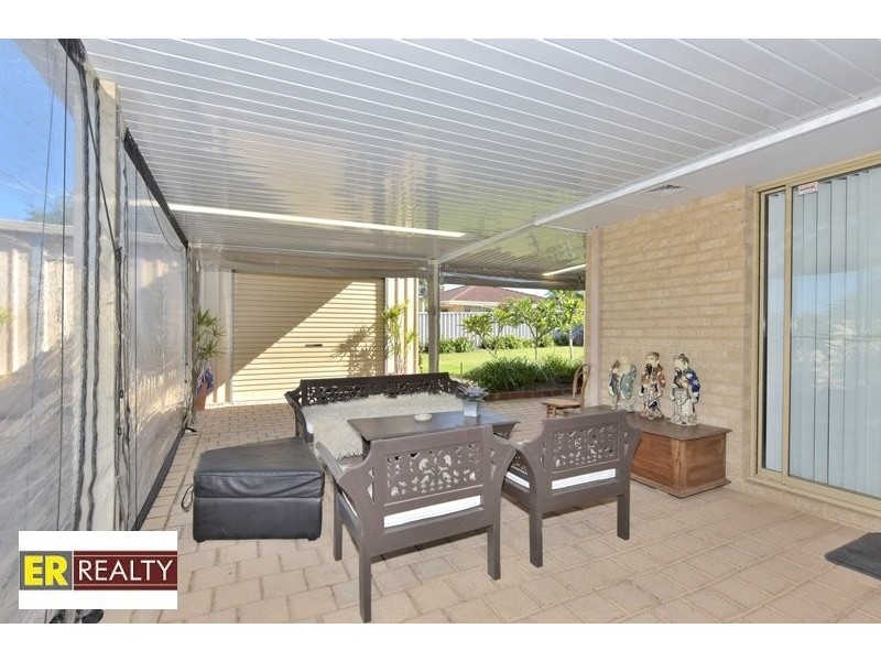 15 Adria Road, Alexander Heights WA 6064