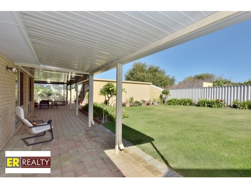 15 Adria Road, Alexander Heights WA 6064