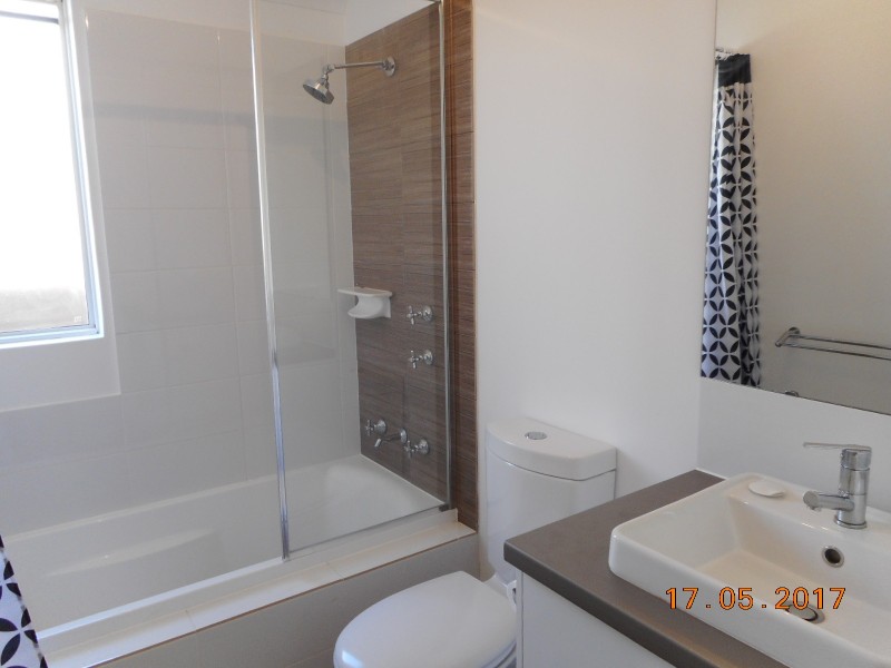 12 Gonaning Street, Ellenbrook WA 6069