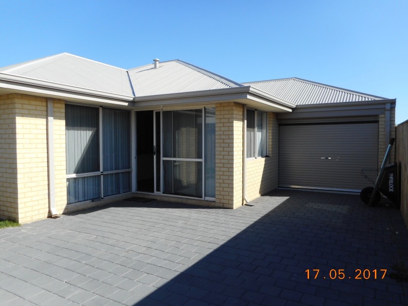 12 Gonaning Street, Ellenbrook WA 6069