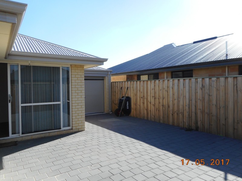 12 Gonaning Street, Ellenbrook WA 6069