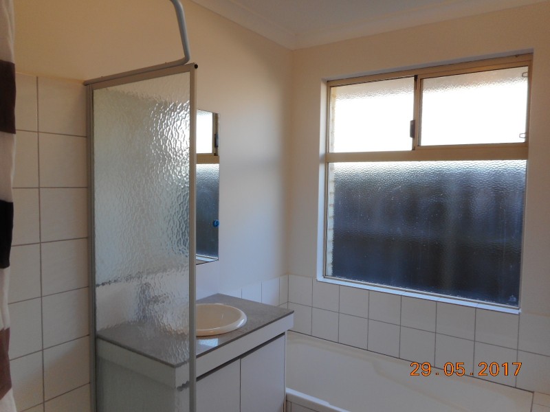 37 Thundelarra Avenue, Ellenbrook WA 6069