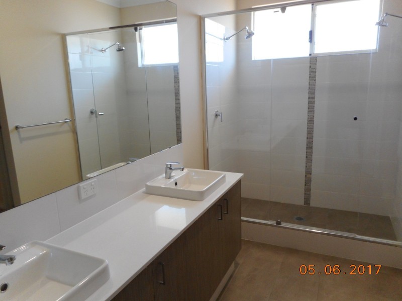 4 Aire Way, Ellenbrook WA 6069