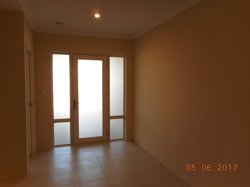 4 Aire Way, Ellenbrook WA 6069