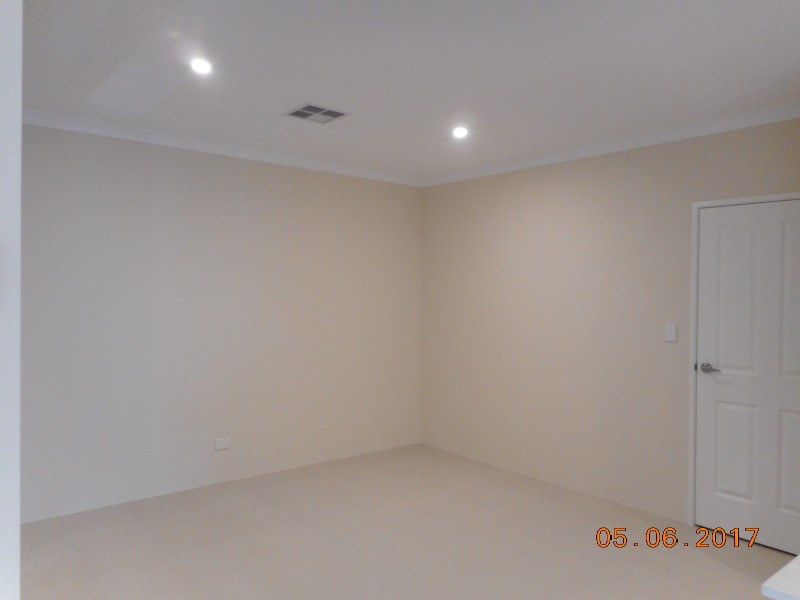 4 Aire Way, Ellenbrook WA 6069