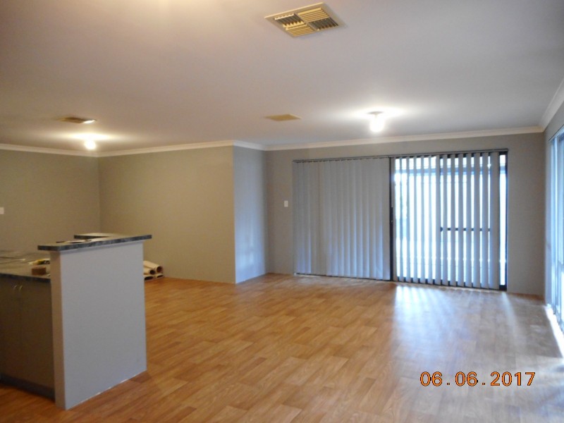 7 Heirisson Turn, Ellenbrook WA 6069