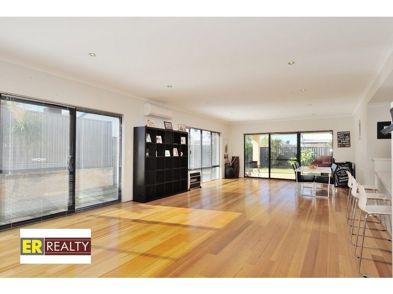 28 Balsam Mews, Aveley WA 6069