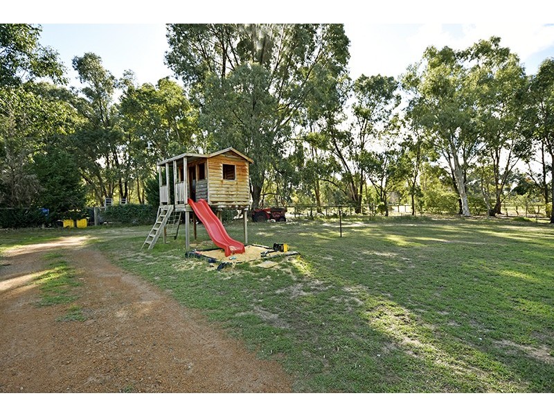 113 Millhouse Road, Belhus WA 6069