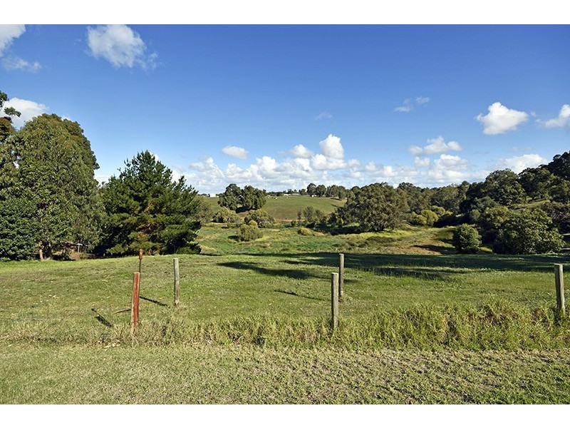 113 Millhouse Road, Belhus WA 6069