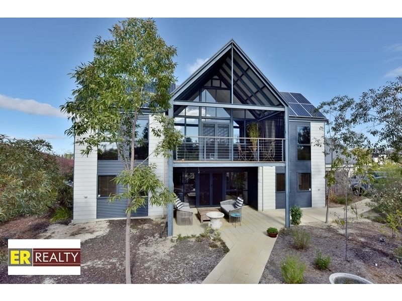 17 Erickson Pass, Ellenbrook WA 6069