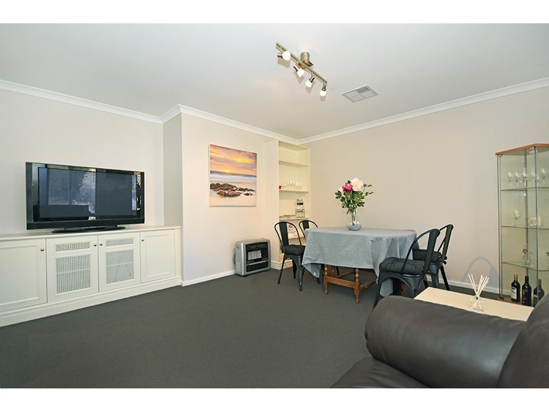 4 Smoke Bush Way, Ellenbrook WA 6069