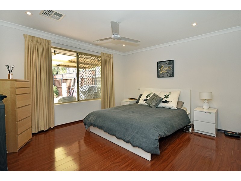 4 Smoke Bush Way, Ellenbrook WA 6069