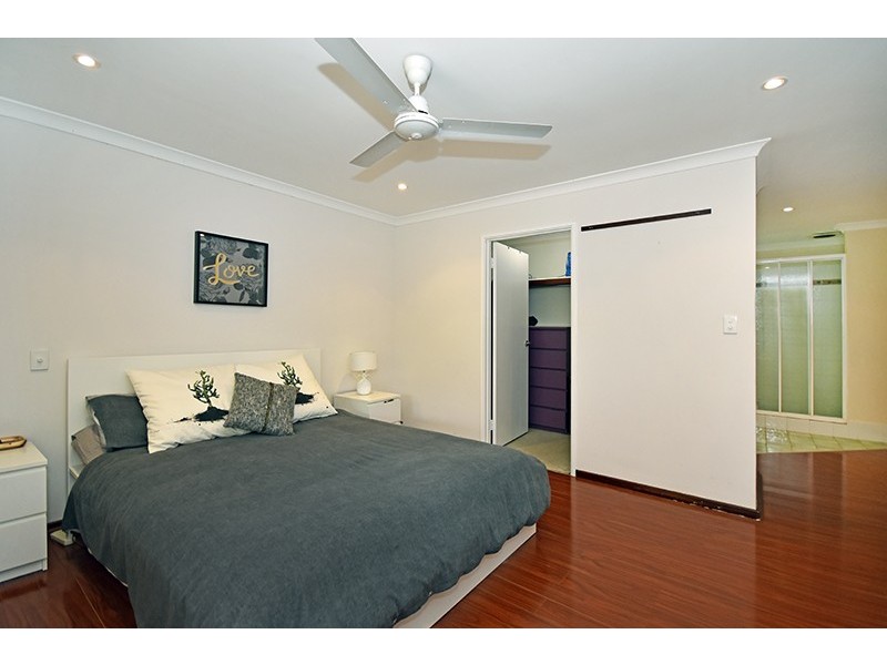 4 Smoke Bush Way, Ellenbrook WA 6069