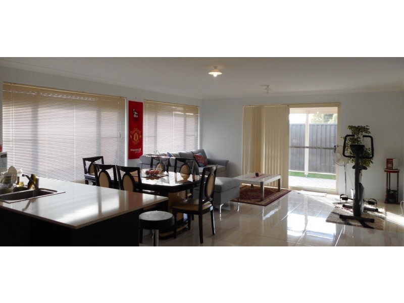 4 Ornate Glade, Aveley WA 6069