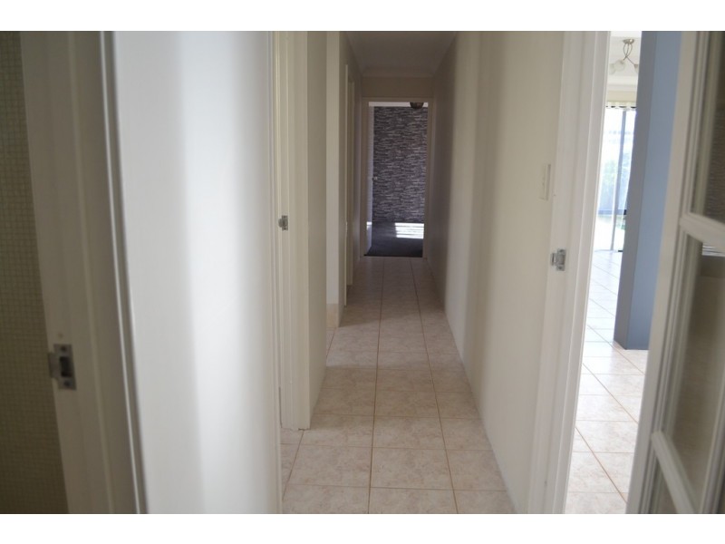 7 Trieste Avenue, Ellenbrook WA 6069