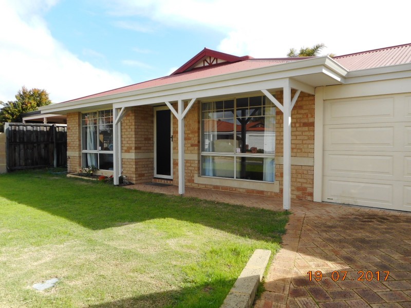 27 Midsummer Circle, Ellenbrook WA 6069