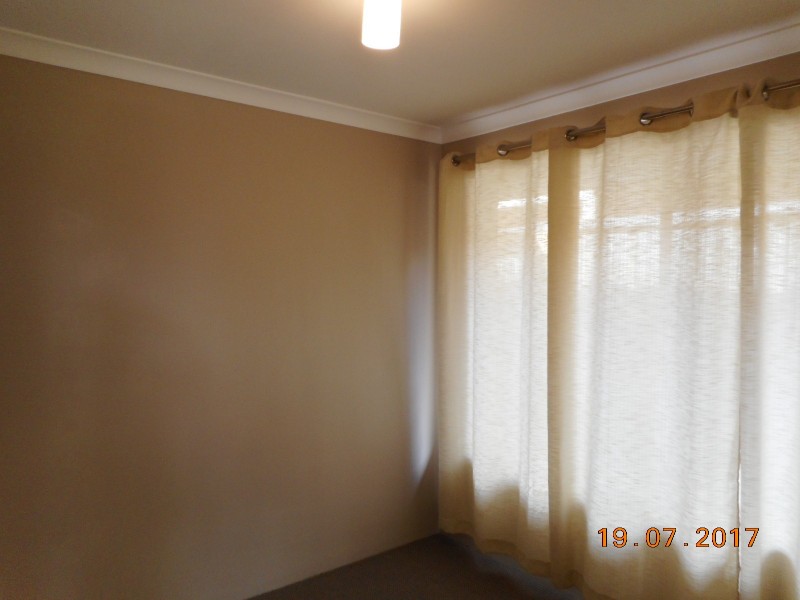 27 Midsummer Circle, Ellenbrook WA 6069