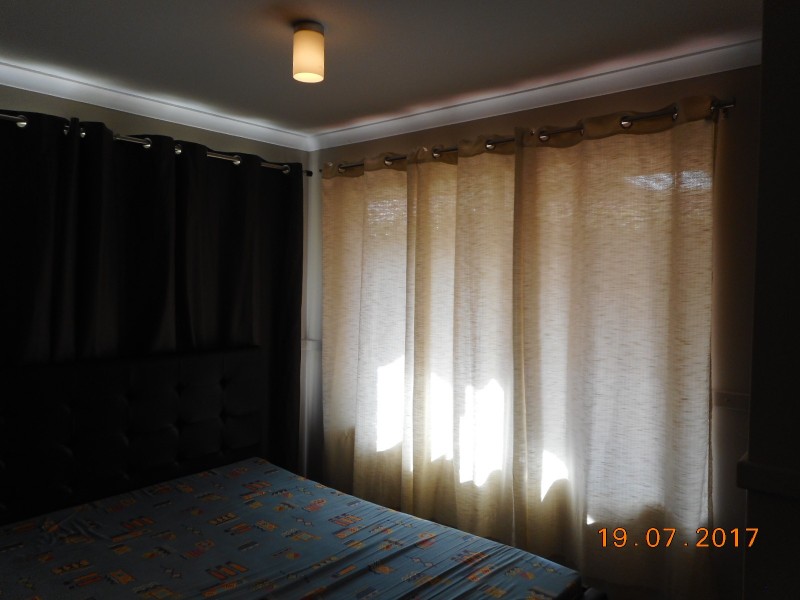 27 Midsummer Circle, Ellenbrook WA 6069