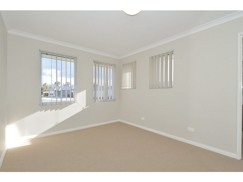 14 Glider Street, Ellenbrook WA 6069