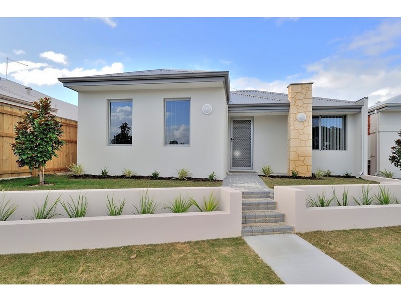 12 Glider Street, Ellenbrook WA 6069