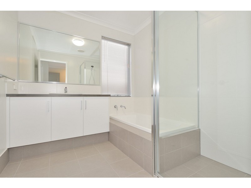 12 Glider Street, Ellenbrook WA 6069