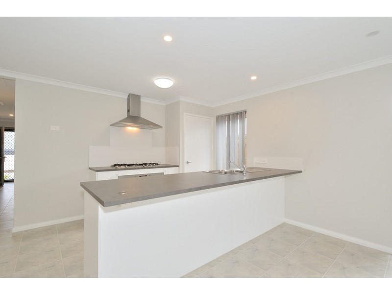 12 Glider Street, Ellenbrook WA 6069