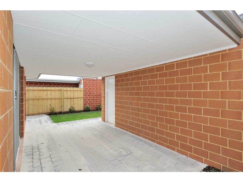 12 Glider Street, Ellenbrook WA 6069