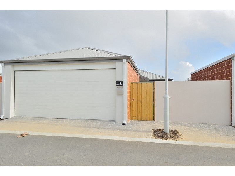 12 Glider Street, Ellenbrook WA 6069