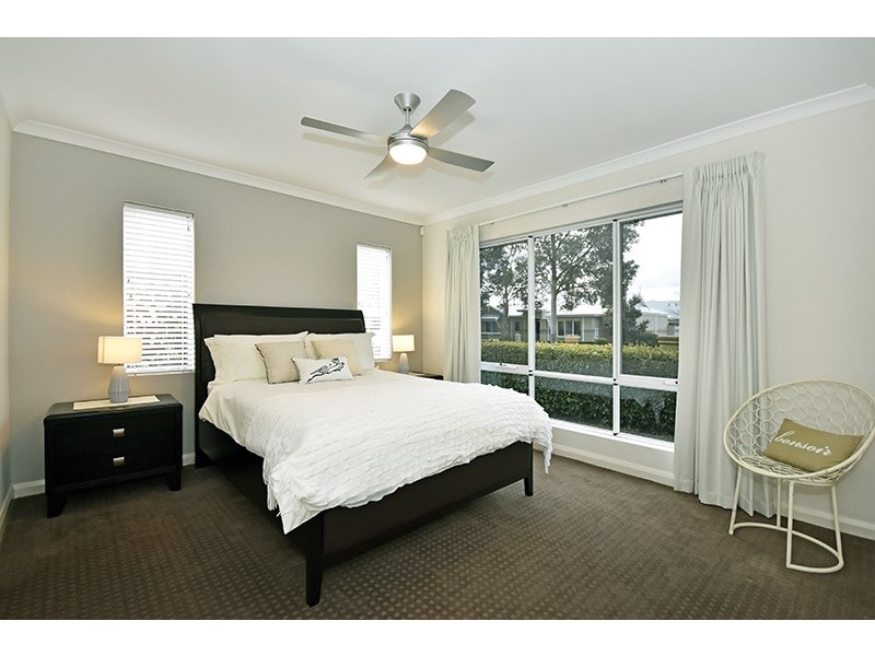 9 Harman Place, Aveley WA 6069