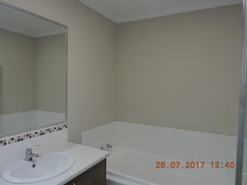 8b Oban Way, Ellenbrook WA 6069