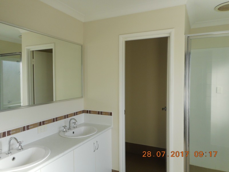 3 Barclay Way, Aveley WA 6069