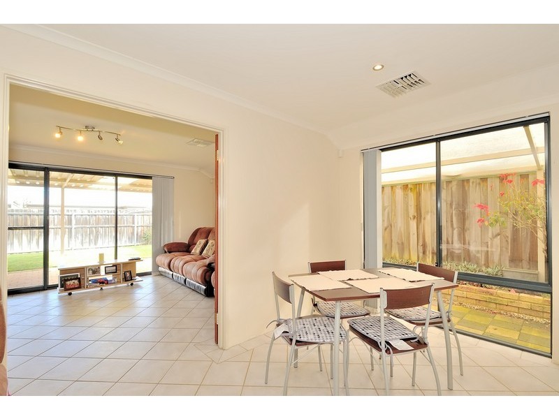 113 Coolamon Boulevard, Ellenbrook WA 6069