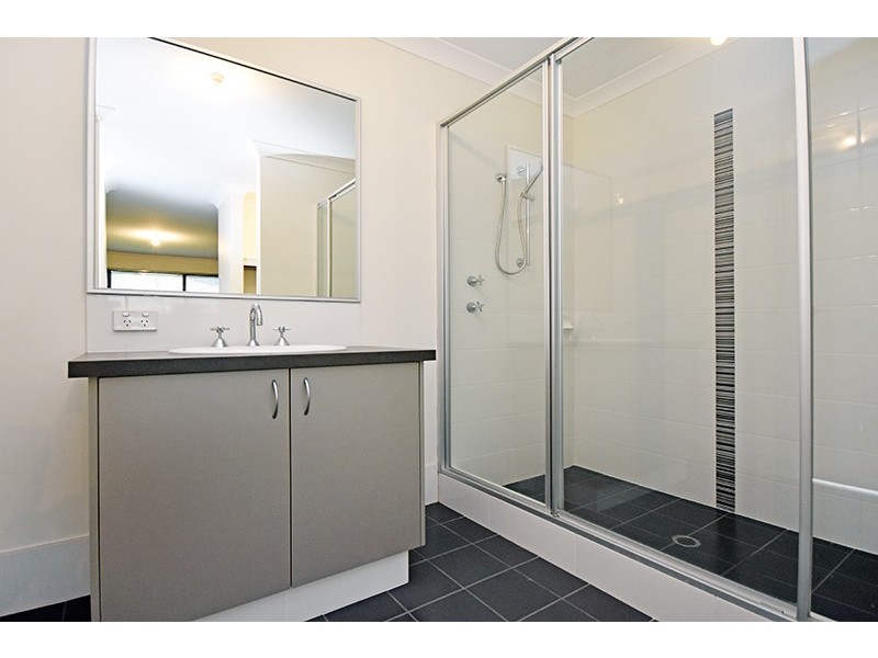 12 Gamin Vista, Aveley WA 6069