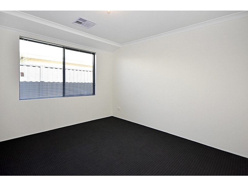 12 Gamin Vista, Aveley WA 6069