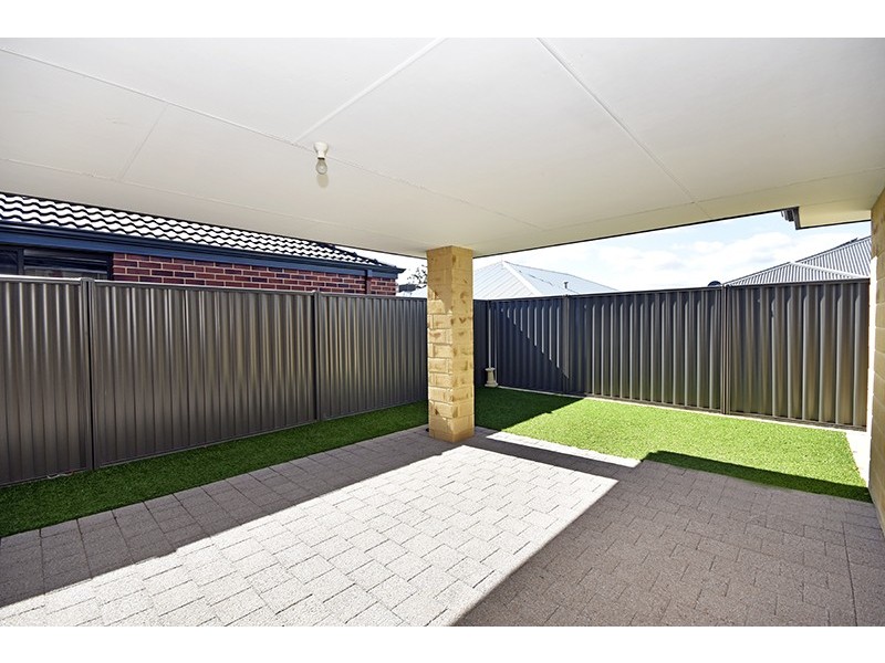 12 Gamin Vista, Aveley WA 6069
