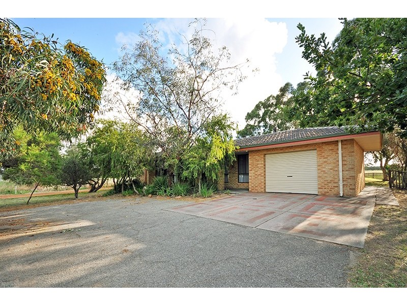 829 Great Northern Highway, Herne Hill WA 6056