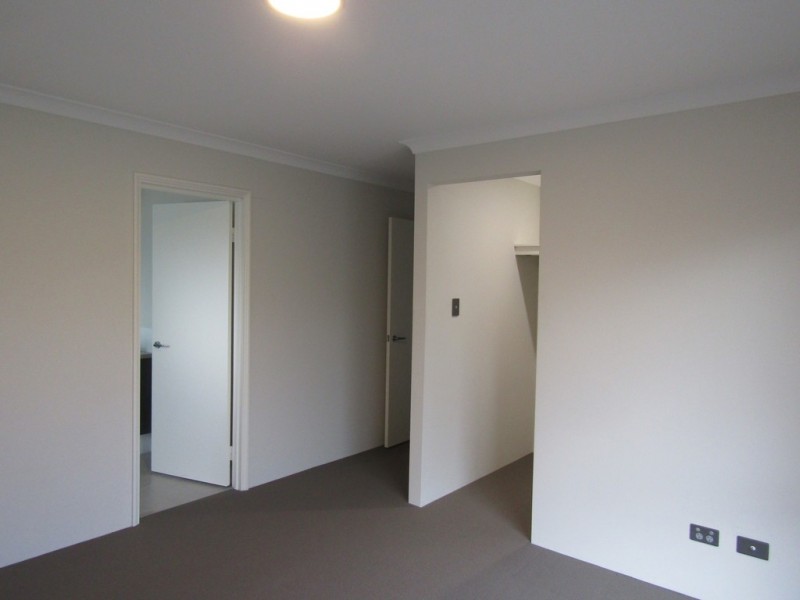 1/9 Augustus Drive, Jane Brook WA 6056