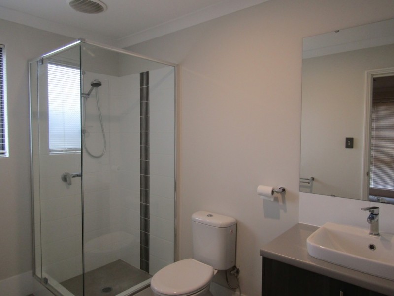 1/9 Augustus Drive, Jane Brook WA 6056