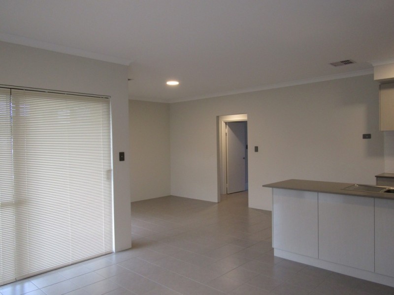 1/9 Augustus Drive, Jane Brook WA 6056