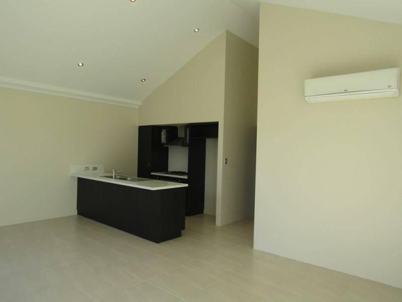 10 Flecker Promenade, Aveley WA 6069