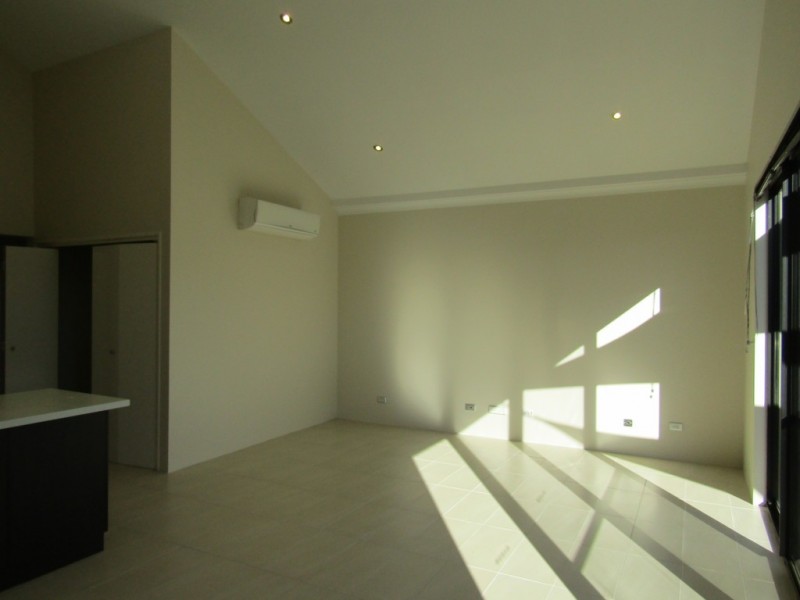 10 Flecker Promenade, Aveley WA 6069