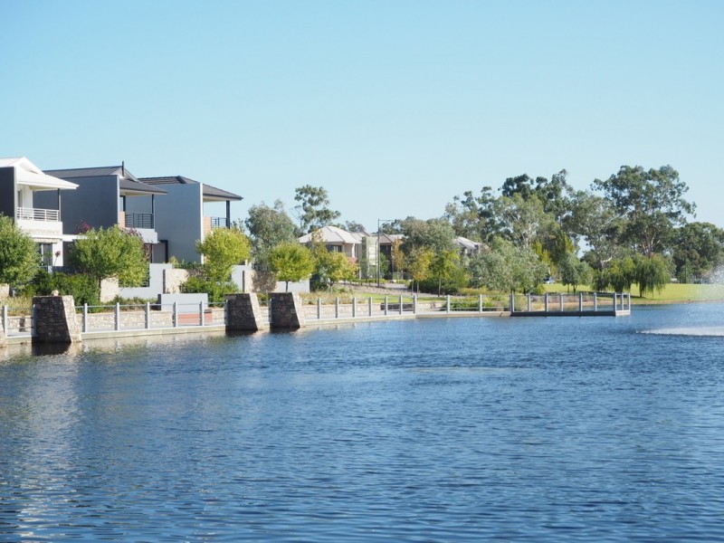 10 Flecker Promenade, Aveley WA 6069