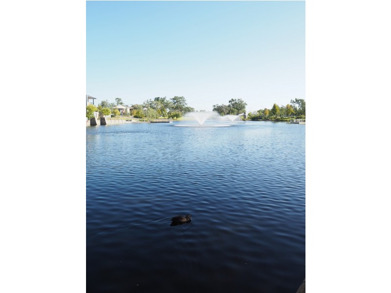 10 Flecker Promenade, Aveley WA 6069