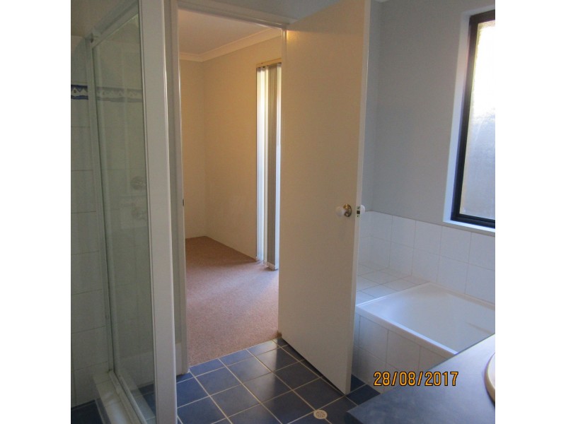 9 Bundaleer Avenue, Ellenbrook WA 6069