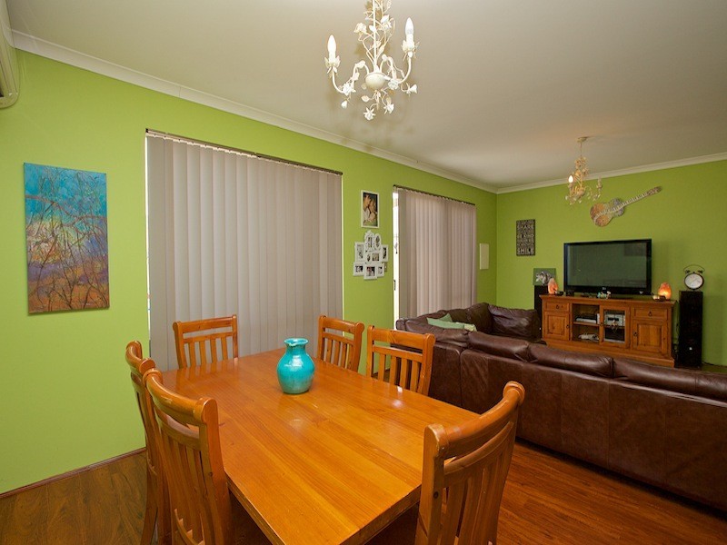 14 Minnie Lane, Ellenbrook WA 6069