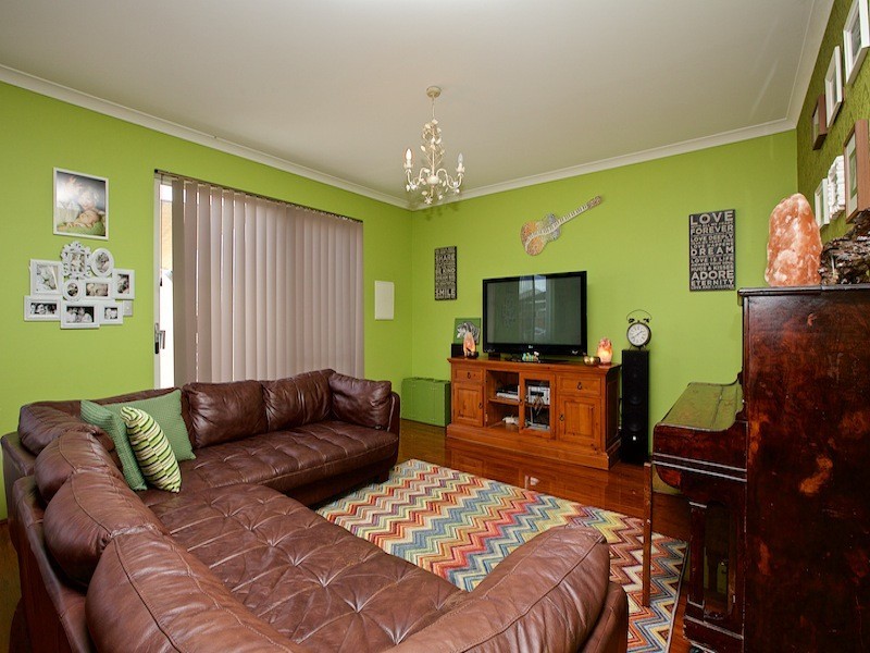 14 Minnie Lane, Ellenbrook WA 6069