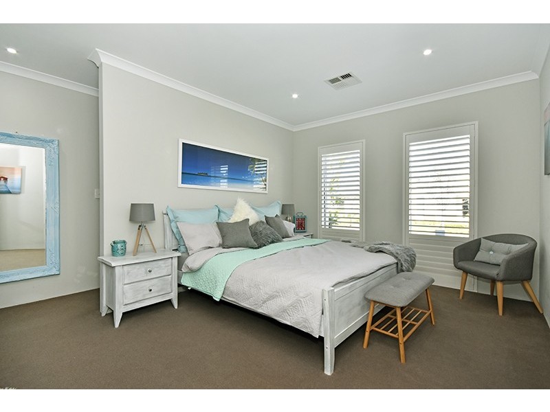 55 Jennapullin Crescent, Ellenbrook WA 6069