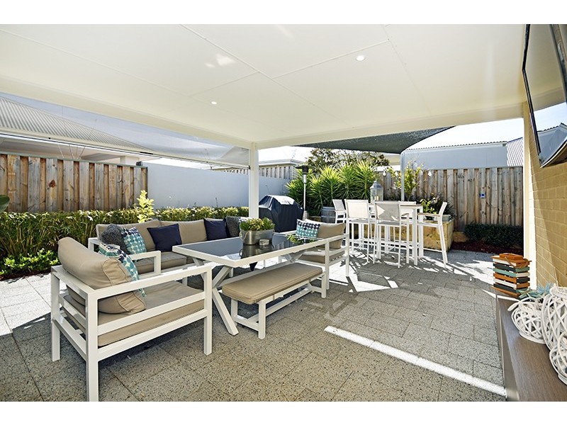 55 Jennapullin Crescent, Ellenbrook WA 6069