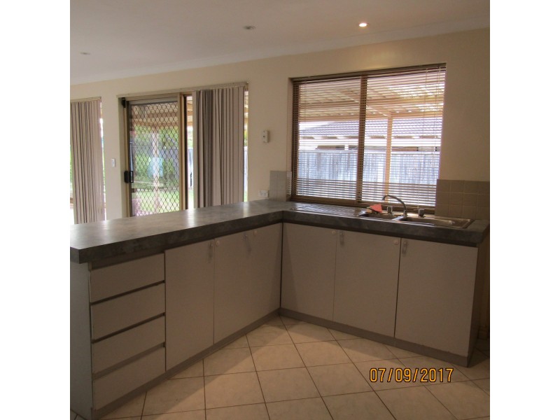 20 Starbush Crescent, Ellenbrook WA 6069